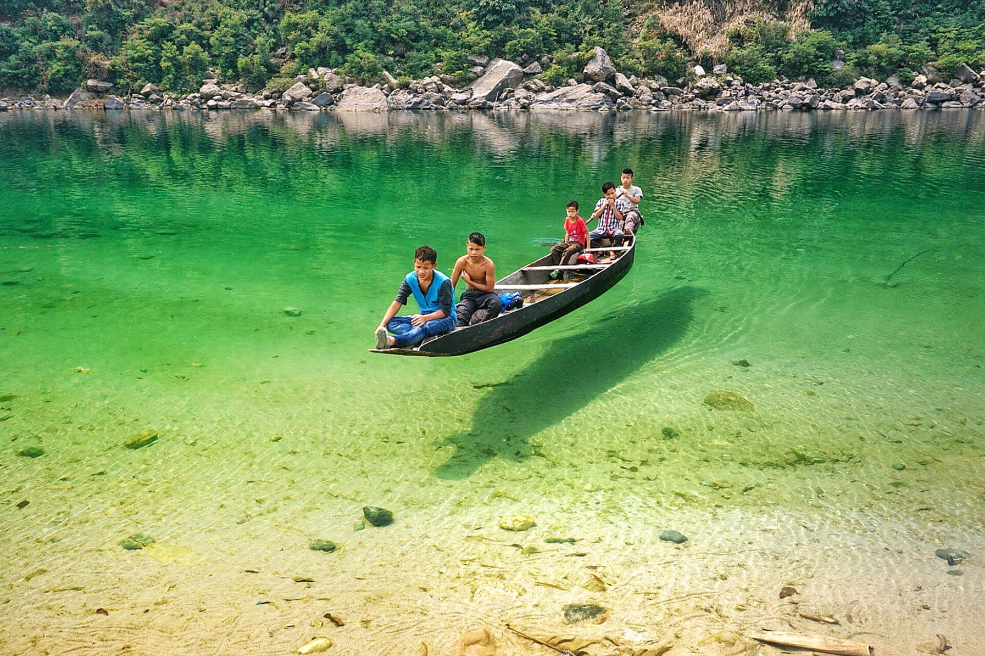 Dawki-Shnongpdeng-meghalaya